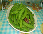 腊肠炒蜜糖豆