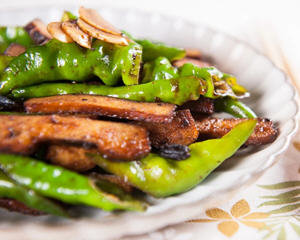青龙辣椒炒豆干