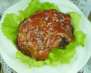 烤肘子