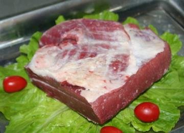 牛腩挑选方法:辨别牛腩是...