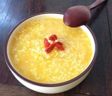 秋天吃什么去燥？12种食...