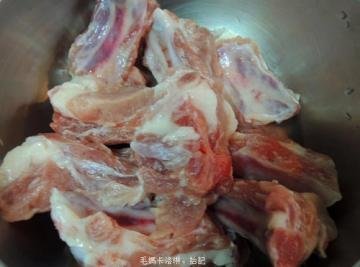塔香茄酱烧排骨