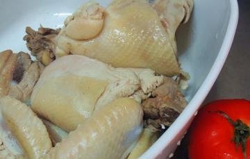 鸡肉剁成块