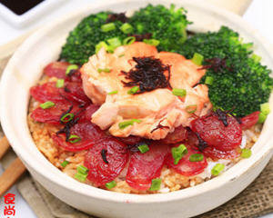 三文鱼煲仔饭