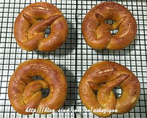 德国碱面包(Brezel...