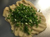 葱香油酥烧饼的做法 步骤17