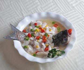 芙蓉鲫鱼是哪里的菜属于什...