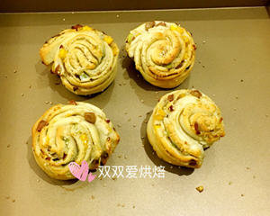 手撕香肠饼电饭煲版