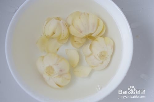 简单剥洗百合的小窍门