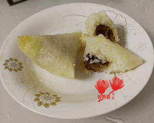 香肠红枣粽子