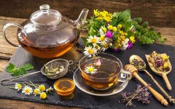 菊花茶是胎菊好还是贡菊好...