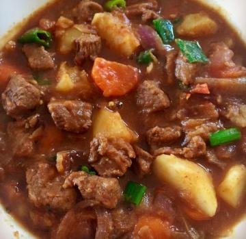 红烧牛肉土豆