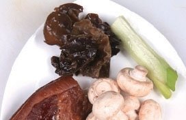 口菇烩腊肉1