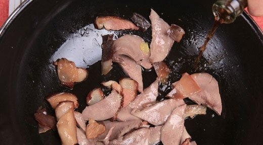 腊肉炒舌尖9