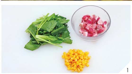 菠菜玉米炒猪肉1