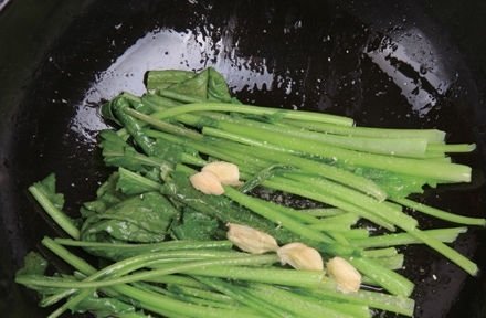 清炒白萝卜梗8