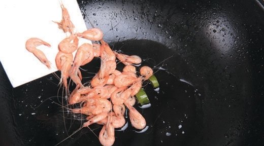 白米虾炒豆腐6