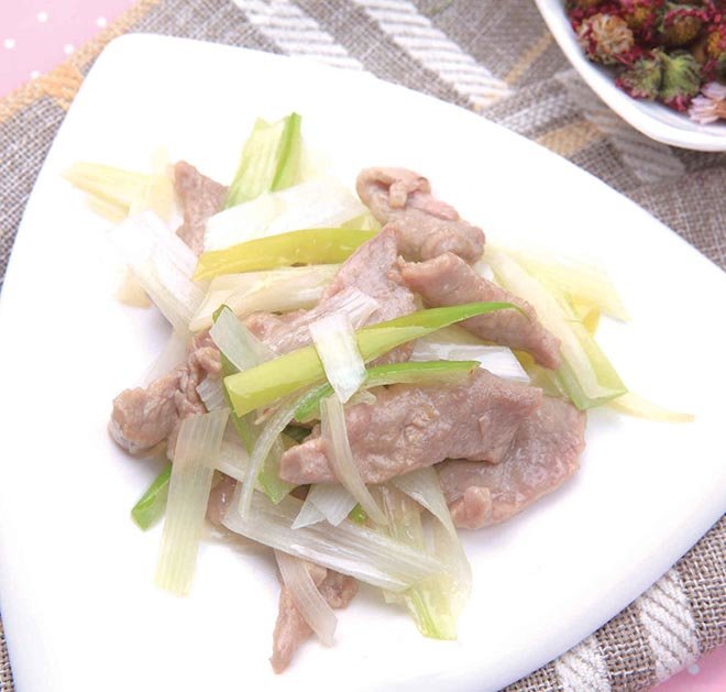 葱爆里脊肉