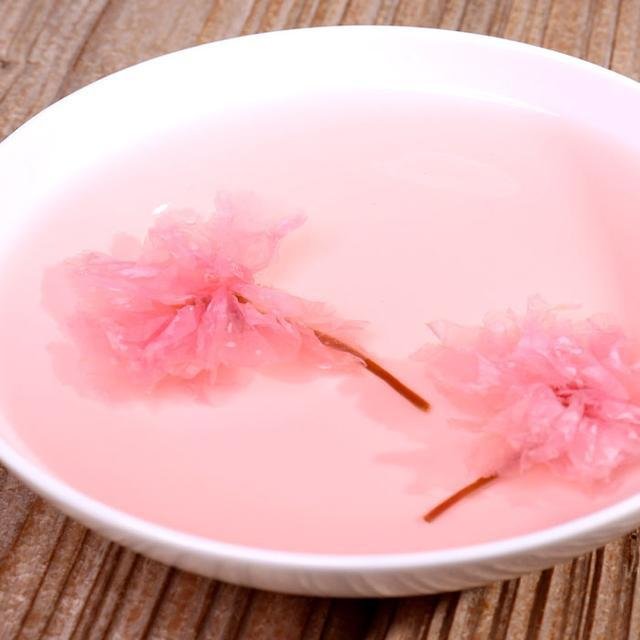 三月赏樱花，盘点樱花零食饮品，颜值高到出类拔萃11
