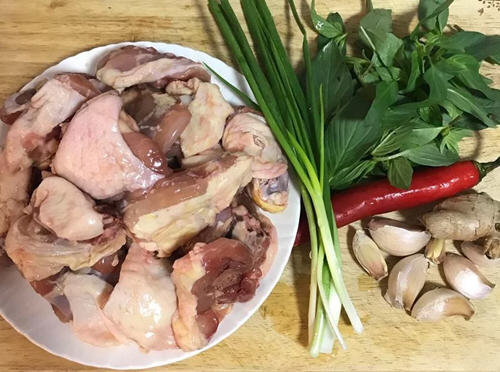 广东三杯鸡的正宗做法图解-最正宗的方式三杯鸡怎么做讲解1