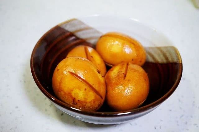 紫苏叶健胃驱寒，更能去油腻，学了这道【紫苏叶煎蛋】，放心吃肉更健康 15