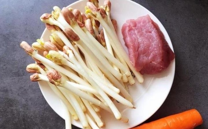 美白祛斑的花生芽菜