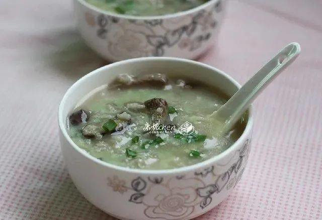 补气血、健脾养肝的【香菇猪肝粥】1