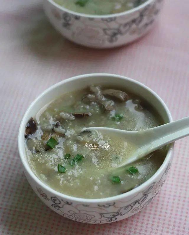 补气血、健脾养肝的【香菇猪肝粥】2