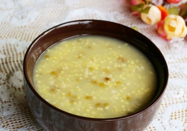 小米粥养胃、一定要掌握方法技巧、不能随便煮！4