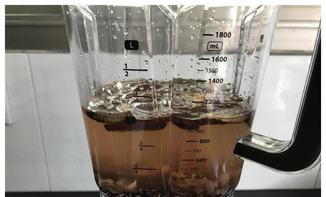 简单又不失营养的早餐：紫米红枣桂圆羹，多谷红糖面包，爱媛橙3