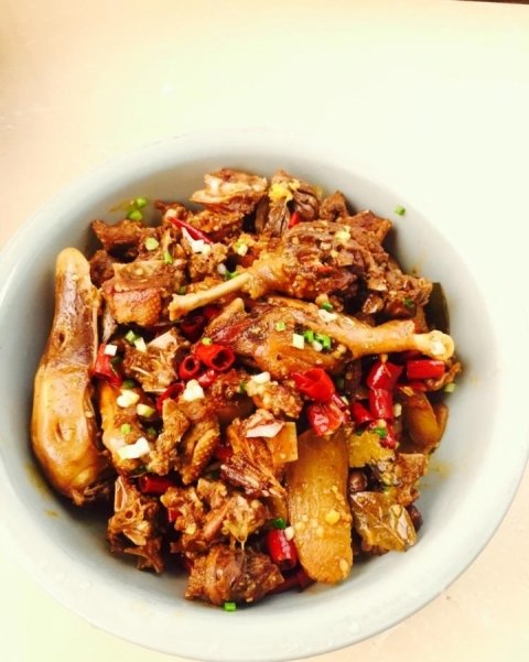 适合孩子吃的鸭肉含有丰富的铁元素，补气血清肠胃2