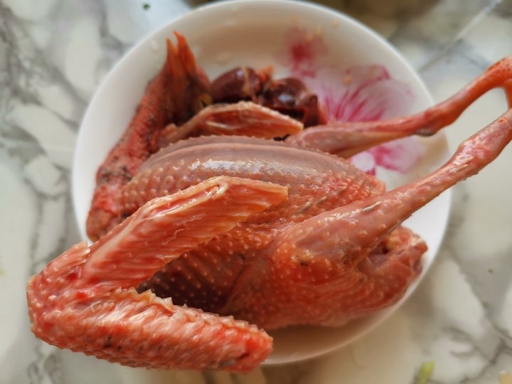 冬天，可以每天喝1碗补气血【鸽子汤】身体棒4