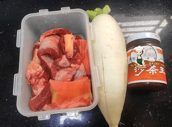 冬天多吃白萝卜，简单营养又美味，还养人4