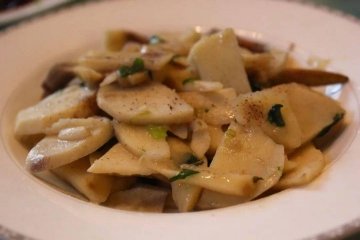  【慈姑】也叫马蹄或荸荠，适合肿瘤患者营养不良、便秘、贫血人群7
