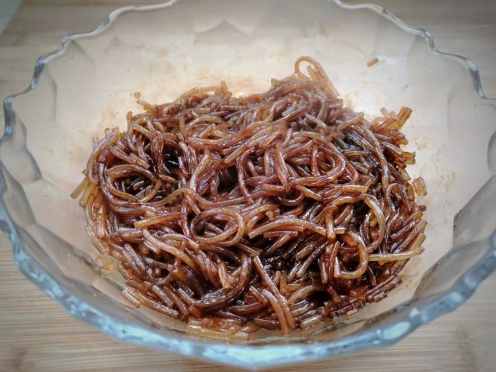 【粉条焖子】冬天的最佳早餐，解馋又顶饱6