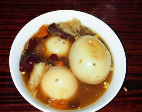 缓解痛经就吃【糖酒酿鸡蛋...