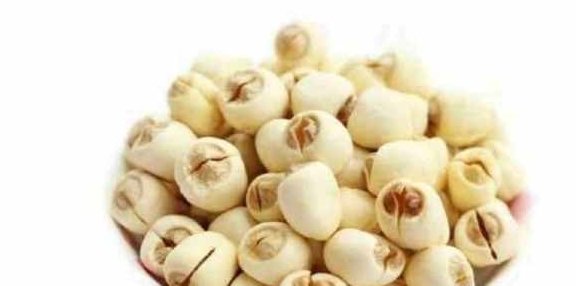 早起观脾：出现3个现象可能是脾虚，多吃3物健脾5