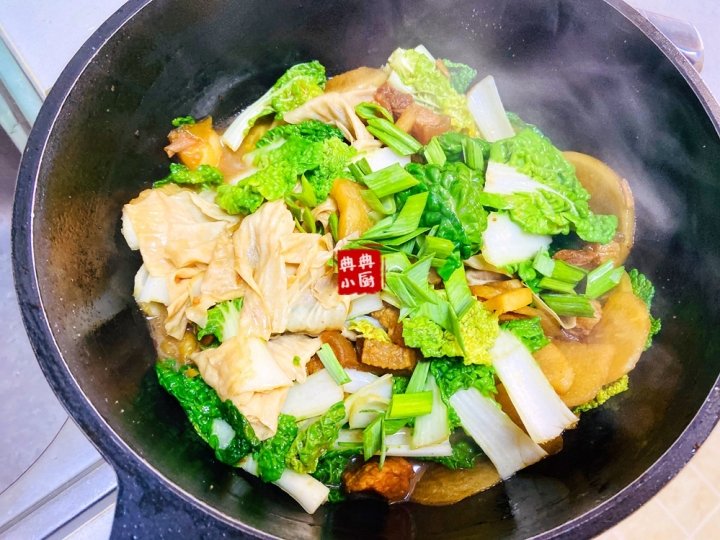 冬天用【黄心乌萝卜蛋白肉】来上一锅乱烧，真的太香了，关键好吃又实惠2