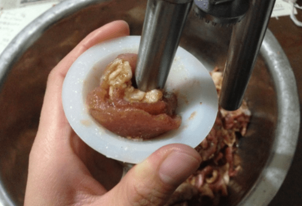 香肠灌好后，晒干还是风干？很多人做错，难怪香肠不香还发霉变臭 6