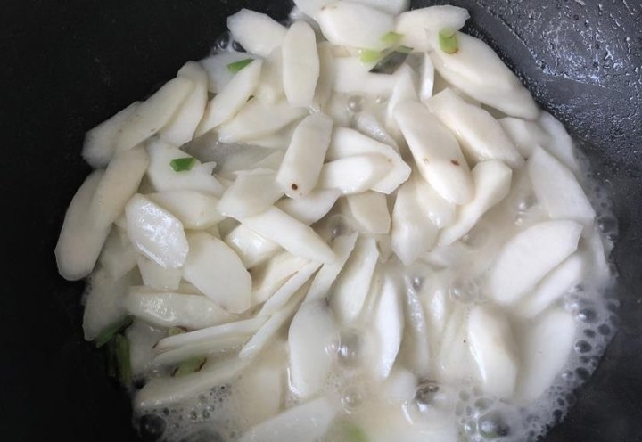 胃不好经常吃【清炒山药片...
