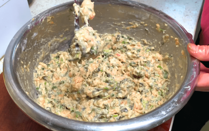 过年炸丸子加上【鸡蛋、小苏打】丸子更酥脆5