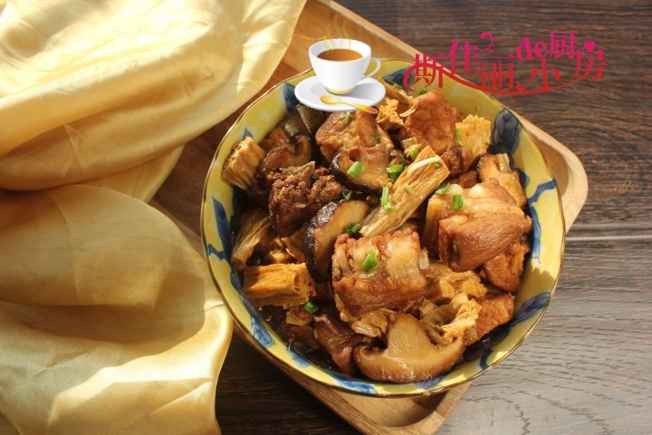 冬补不如吃【香菇腐竹炖排...