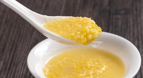 提醒：3类胃病患者不宜喝小米粥养胃5