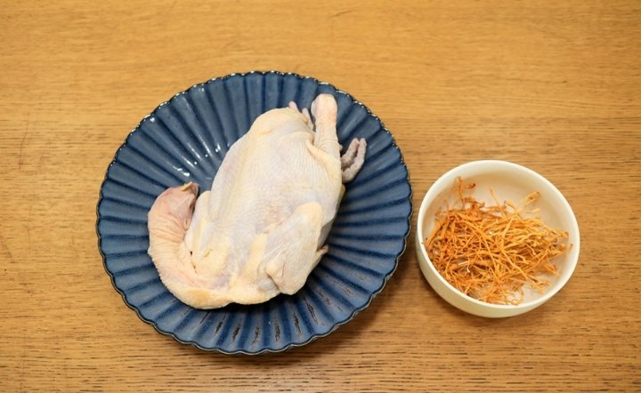 【虫草鸡汤】味鲜肉烂，缓解鼻塞少感冒4