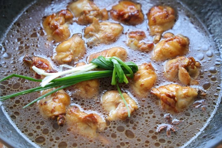 年夜饭菜谱【红烧鸡翅根】色香味俱全，简单好上手9