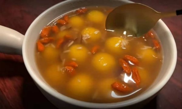 冬天，吃馒头包子不如吃【酒酿红薯糯米丸子羹】8