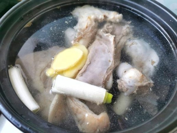 小寒气节多喝6道御寒润燥、暖身暖胃的汤水16
