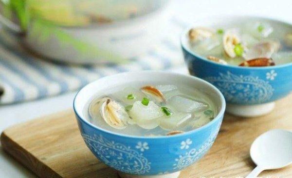 豆腐搭配【花蛤、冬瓜】一起炖，暖胃健脾，预防严寒1