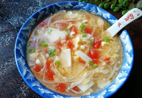 豆腐汤用什么豆腐-什锦豆腐汤的做法1