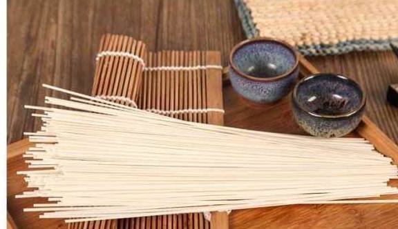 长期吃挂面、喝小米粥，究竟是养胃还是伤胃？又涨见识了1